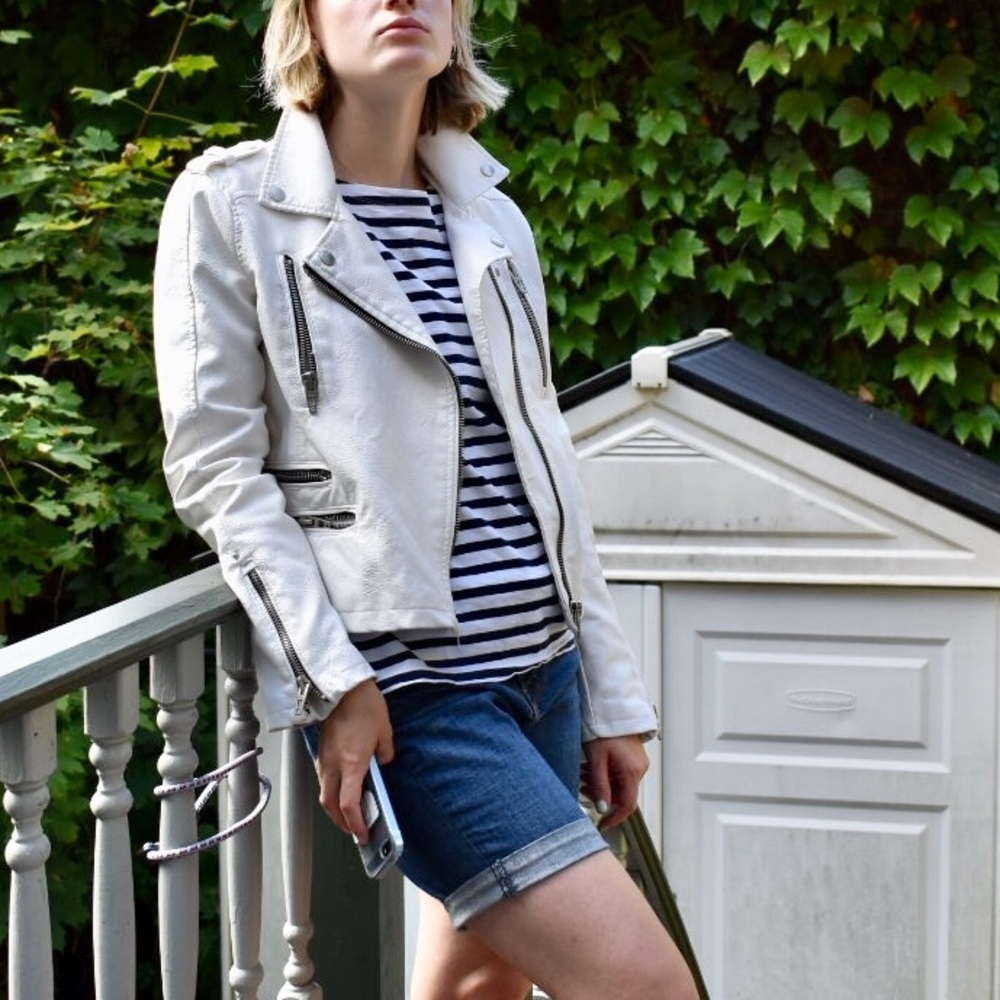 NWOT Vegan Leather White Moto Jacket ☁️🐇